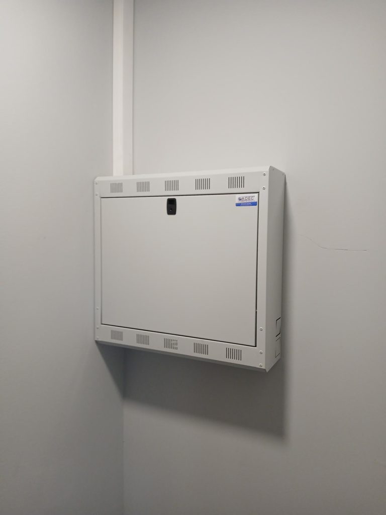 INSTALLATION coffret enregistreur système vidéosurveillance DAHUA - LA ROCHELLE