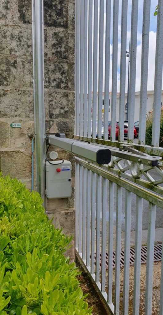 remplacement motorisation faac 400 SB puilboreau